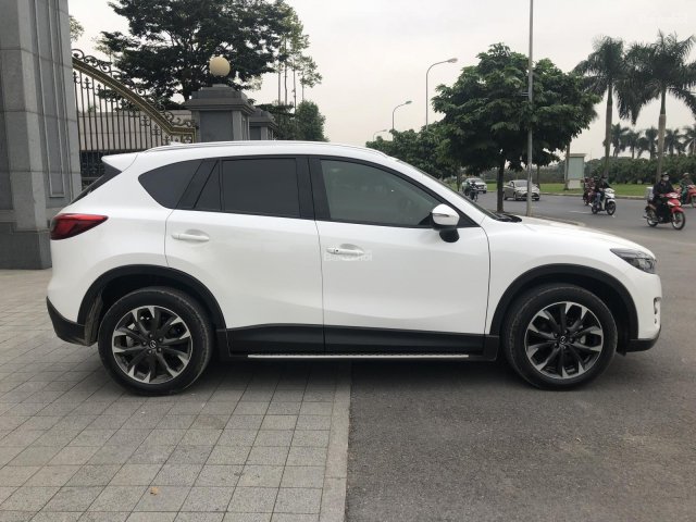 Bán Mazda CX 5 2.5AT năm sản xuất 2016, màu trắng số tự động, giá 870tr