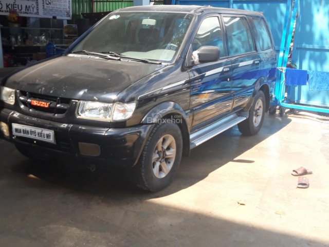 Bán xe Isuzu Hi Lander đăng ký 2004, màu đen nhập khẩu nguyên chiếc, 230 triệu