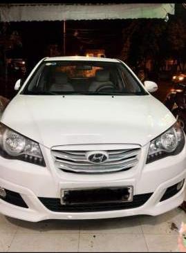 Bán Hyundai Avante năm sản xuất 2012, màu trắng chính chủ, giá tốt