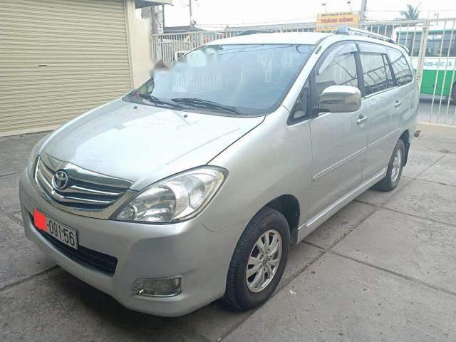 Bán ô tô Toyota Innova năm 2008, màu bạc, giá chỉ 275 triệu