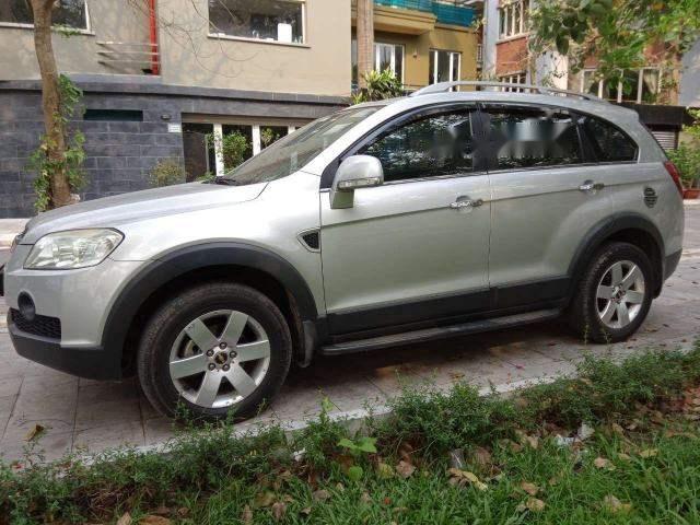 Bán ô tô Chevrolet Captiva 2008, màu bạc, xe gia đình 