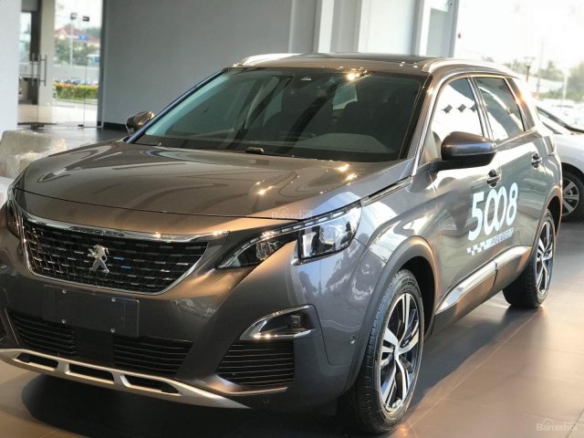 Peugeot Thái Nguyên bán Peugeot 5008 có đủ 4 màu, ưu đãi giá tốt - xe giao ngay