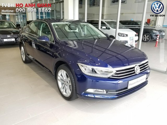 Passat Bluemotion màu xanh - Sedan hạng D, nhập khẩu nguyên chiếc từ Đức, trả góp 80%/ Hotline: 090.898.8862