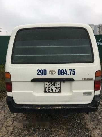 Cần bán xe Toyota Hiace năm 2004, màu trắng chính chủ, 140 triệu