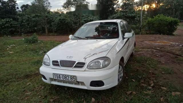 Bán Daewoo Lanos đời 2002, màu trắng, giá 66tr