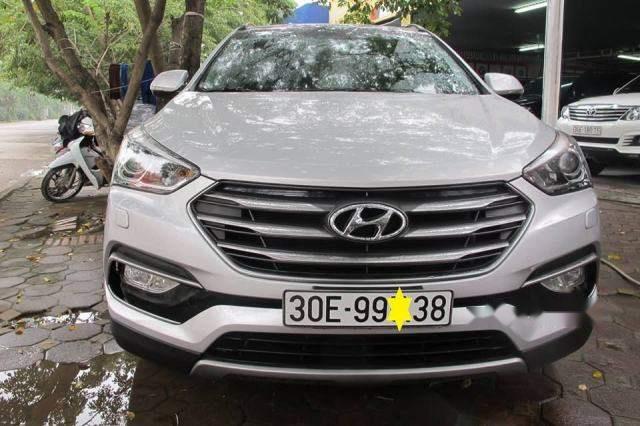 Cần bán gấp Hyundai Santa Fe đời 2017, màu trắng, giá tốt