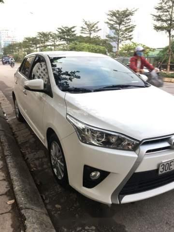 Chính chủ bán xe Toyota Yaris G 1.3AT đời 2015, màu trắng, xe nhập