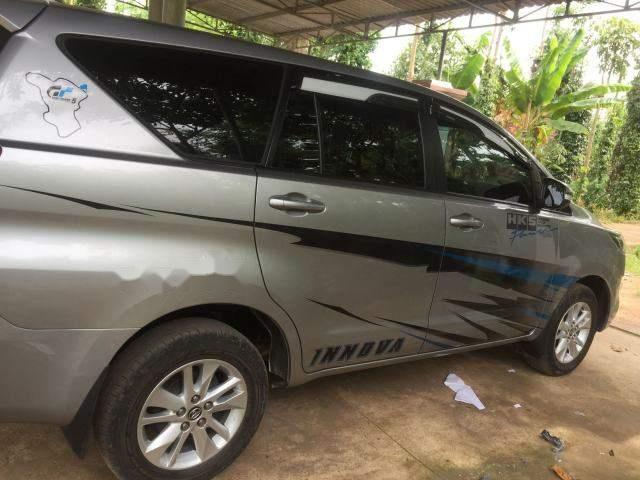 Cần bán xe Toyota Innova 2017 giá cạnh tranh