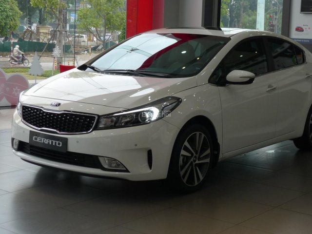 Bán Kia Cerato 1.6 AT 2018 số tự động, mới 100%