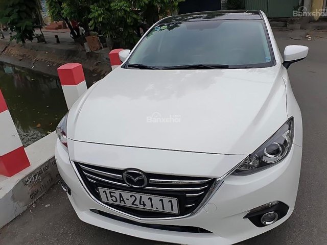 Cần bán lại xe Mazda 3 1.5 đời 2016, màu trắng