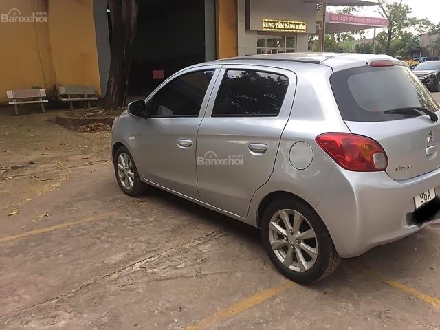 Cần bán gấp Mitsubishi Mirage đời 2015, màu bạc, nhập khẩu, giá tốt