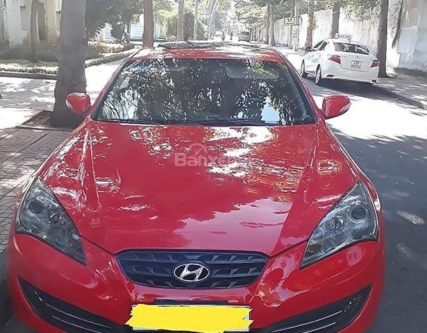 Bán Hyundai Genesis 2.0 AT sản xuất năm 2010, màu đỏ, nhập khẩu