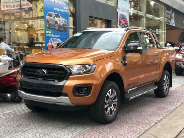 Bán ô tô Ford Ranger Wildtrak 2.0 sản xuất 2018, xe nhập