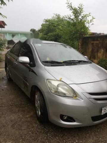 Bán ô tô Toyota Vios E đời 2008, màu bạc chính chủ, 250tr