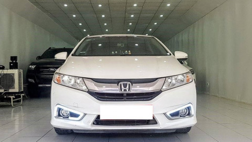 Cần bán gấp Honda City 1.5 AT năm 2017, màu trắng