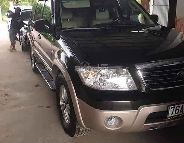 Bán Ford Escape đời 2005, màu đen, số tự động, giá tốt