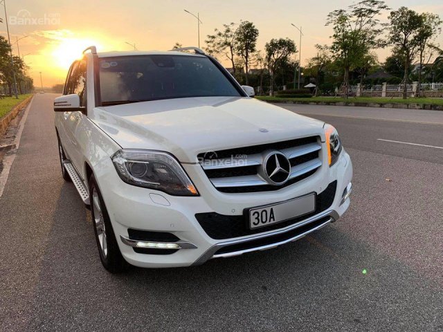 Cần bán Mercedes AMG sản xuất năm 2014, màu trắng, xe nhập