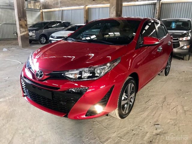 Bán Toyota Yaris 1.5G đời 2018, màu đỏ, nhập khẩu nguyên chiếc, mua xe nhanh kẻo tết, LH: Em Nhung 0934065703