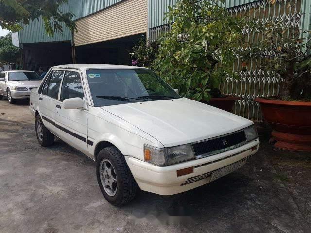 Bán xe Toyota Corolla 1984, màu trắng, nhập khẩu nguyên chiếc 