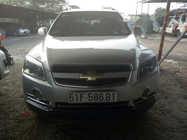 Chính chủ bán xe Chevrolet Captiva Maxx năm sản xuất 2009, màu bạc