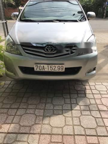 Bán Toyota Innova J sản xuất 2008, màu bạc 