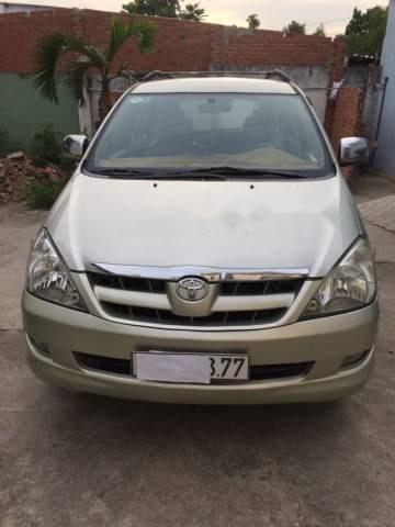 Cần bán gấp Toyota Innova đời 2008, màu bạc, xe nhập, giá tốt