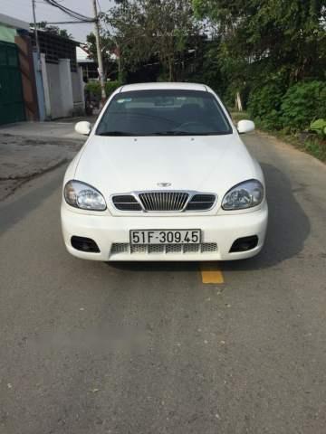 Bán Daewoo Lanos đời 2004, màu trắng, nhập khẩu