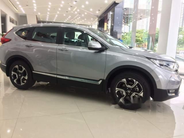 Bán ô tô Honda CR V năm 2018, màu bạc, nhập khẩu Thái