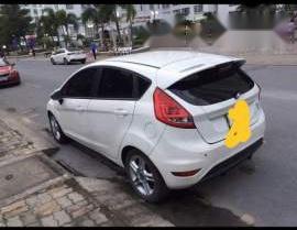 Bán Ford Fiesta đời 2014, màu trắng, đảm bảo xe rất đẹp không lỗi chi tiết nhỏ