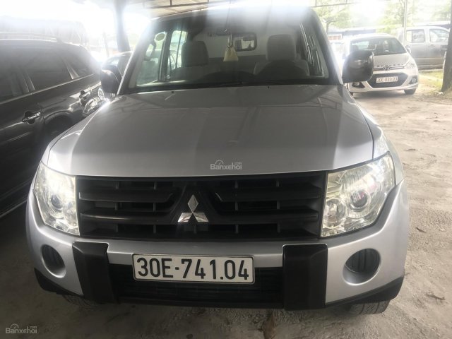 Bán xe Mitsubishi Pajero đời 2008 màu bạc, giá chỉ 355 triệu, nhập khẩu nguyên chiếc