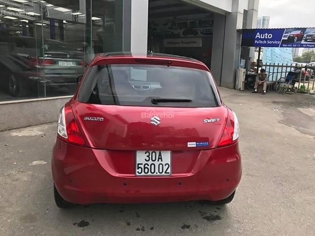 Cần bán Suzuki Swift 1.4 AT năm 2015, màu đỏ