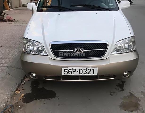 Cần bán lại xe Kia Carnival GS đời 2005, màu trắng còn mới