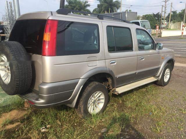 Cần bán gấp Ford Everest đời 2005, giá 218 triệu