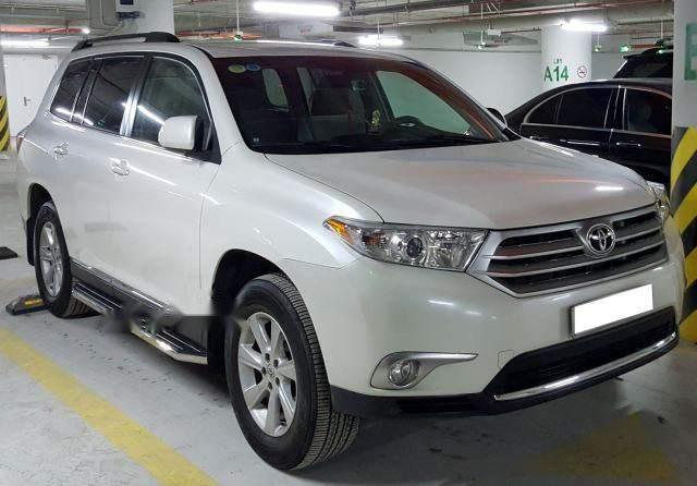 Bán Toyota Highlander SE 2011 nhập khẩu từ Mỹ, xe một đời chủ, chính chủ sử dụng