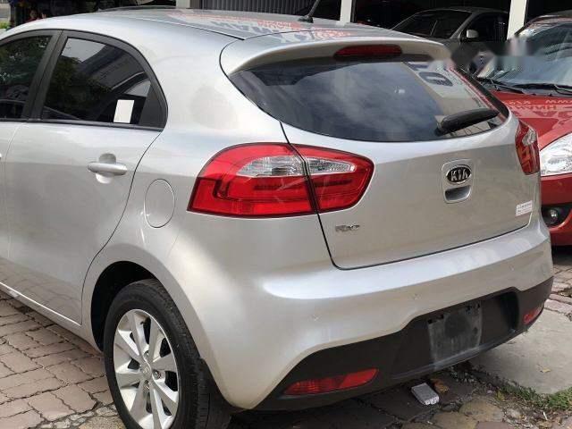 Bán Kia Rio năm sản xuất 2011, màu bạc số tự động