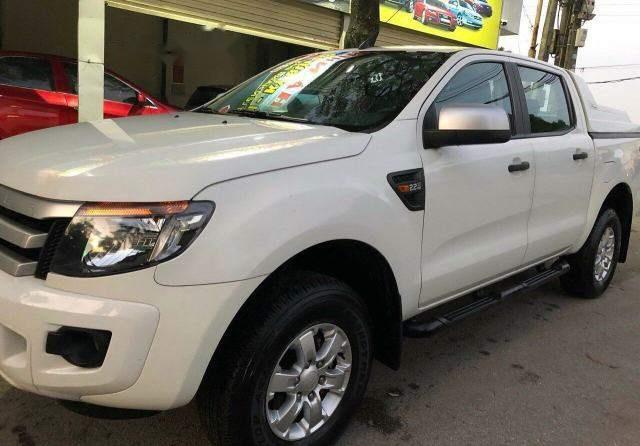 Bán Ford Ranger XLS 2014, màu trắng, xe nhập số tự động, giá 495tr