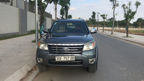 Bán Ford Everest sản xuất năm 2009, màu xám