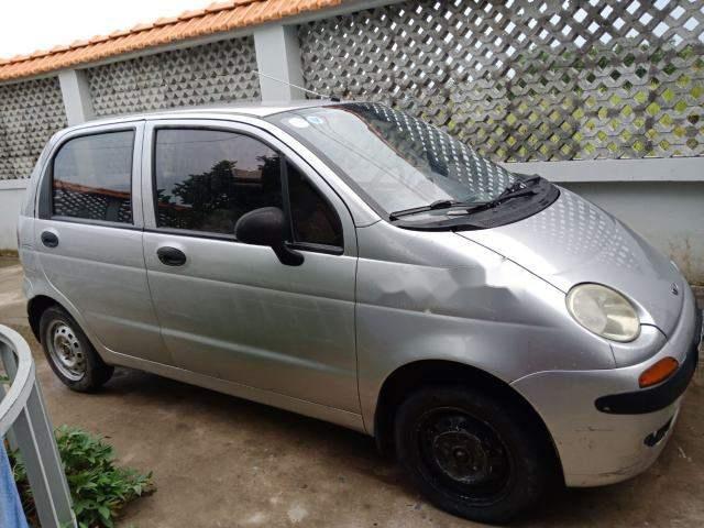 Bán xe Daewoo Matiz 2000, màu bạc, nhập khẩu, giá tốt