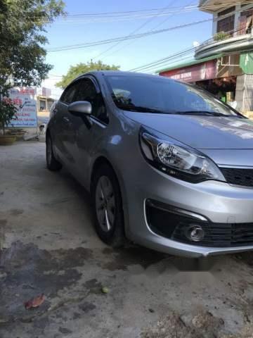 Bán Kia Rio sản xuất năm 2015, màu bạc xe gia đình