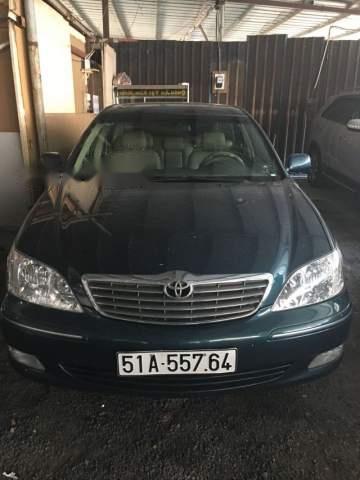 Cần bán xe Toyota Camry 2002, nhập khẩu, số sàn