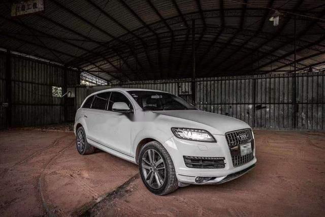 Bán ô tô Audi Q3 năm 2015, màu trắng, xe nhập