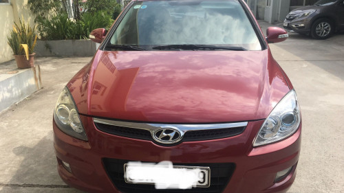 Chính chủ bán xe Hyundai i30 1.5 AT sản xuất 2010, màu đỏ