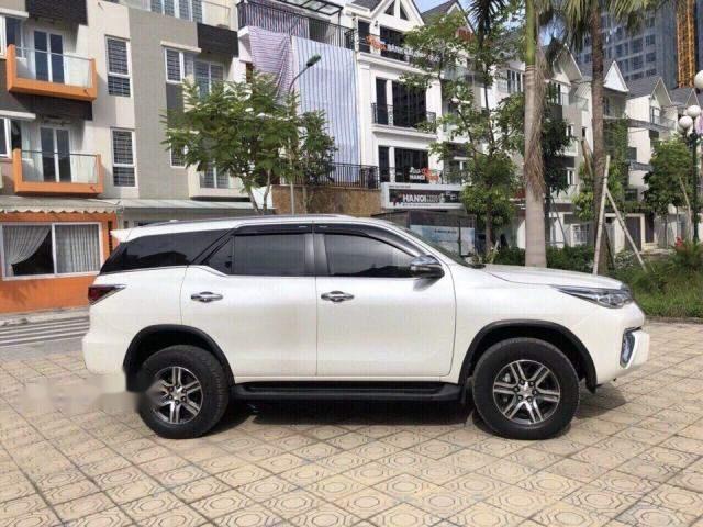 Bán Toyota Fortuner năm 2018, màu trắng, nhập khẩu nguyên chiếc