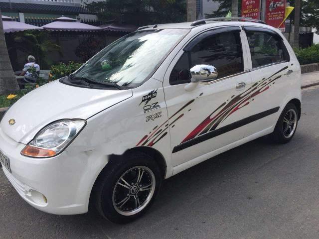 Bán Chevrolet Spark sản xuất năm 2009, màu trắng chính chủ, giá 115 triệu