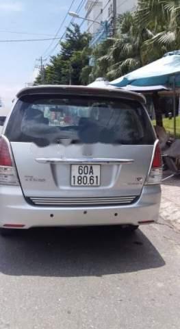 Cần bán Toyota Innova đời 2008, màu bạc, nhập khẩu nguyên chiếc xe gia đình