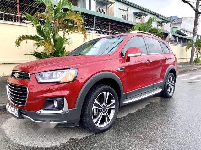 Cần bán xe Chevrolet Captiva Revv LTZ đời 2016, màu đỏ