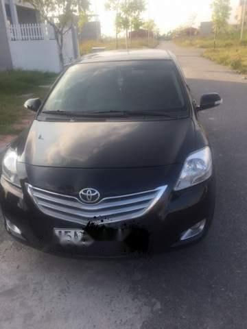 Cần bán gấp Toyota Vios sản xuất năm 2010, màu đen, giá 300tr