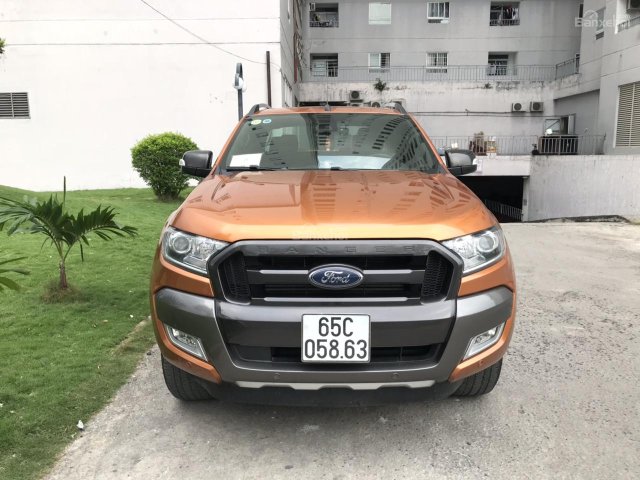 Bán Ford Ranger Wildtrak 3.2AT model 2016, xe một chủ