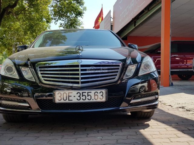 Bán ô tô Mercedes E200 CGI 2012, Đk 2013, xe đẹp