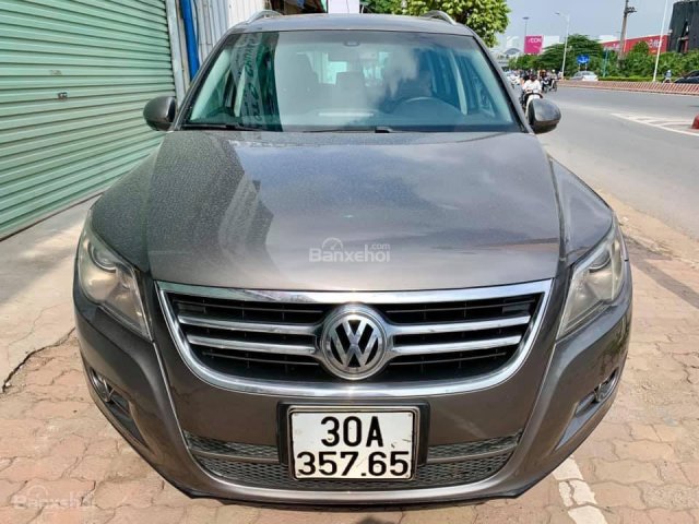 Cần bán Volkswagen Tiguan 2.0 tfsi sản xuất 2008, màu xám, nhập khẩu